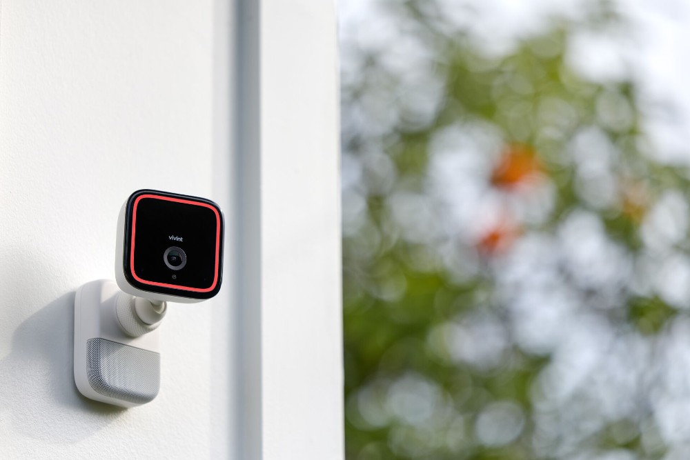 Weak Home Cameras - Improve Coverage Around Entry Points